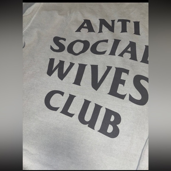 Hubs and hers sweatshirt - Picture 4 of 4